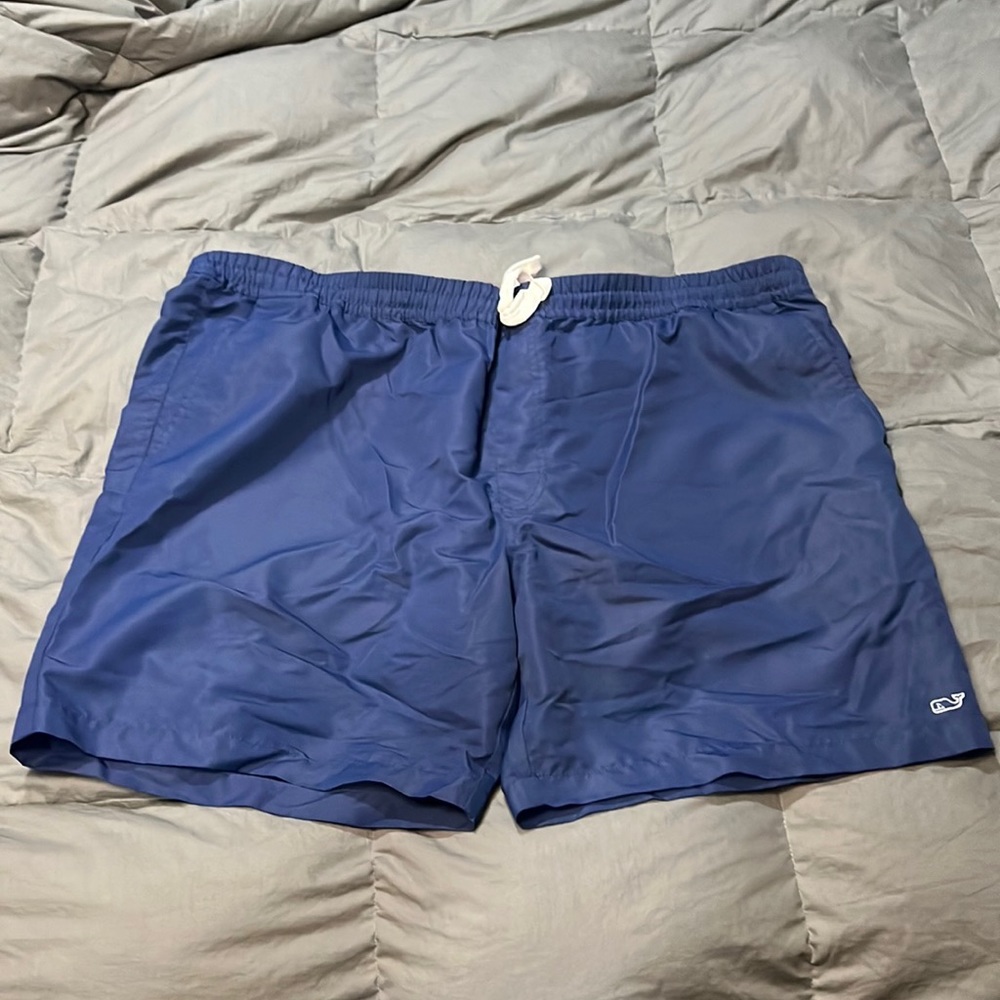 Vineyard vines shorts